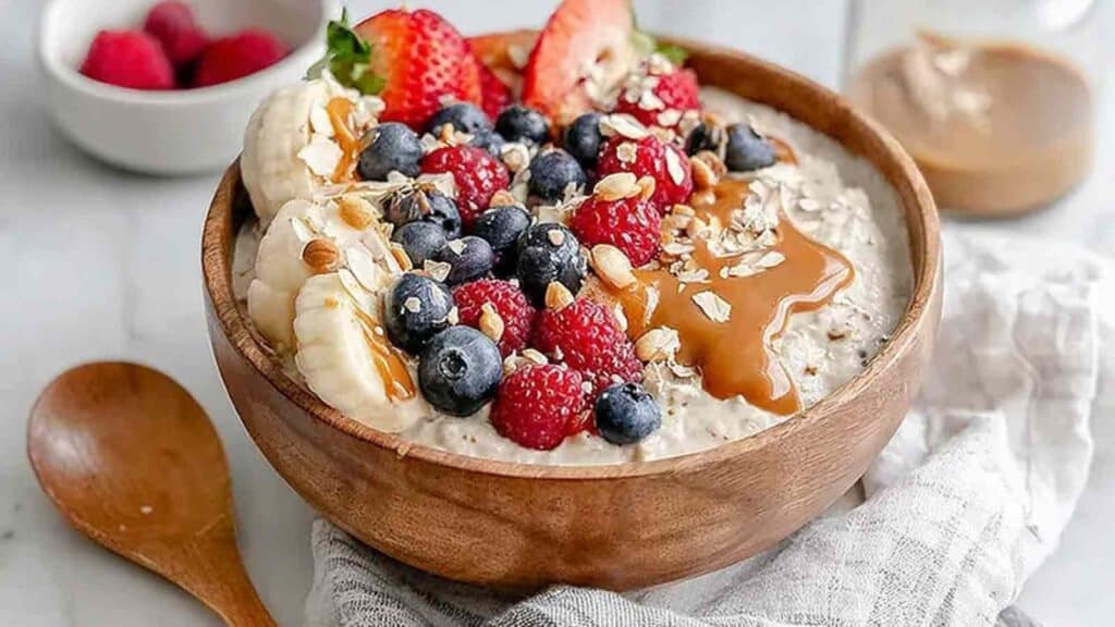 healthy protein-packed overnight oats - featured image