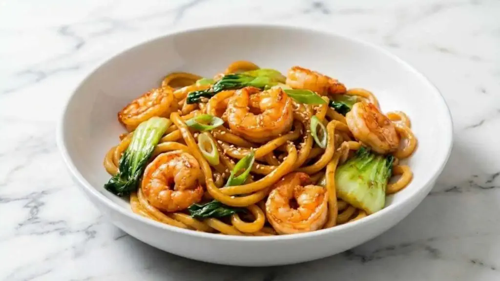 Szechuan noodles with garlic shrimp - featured image